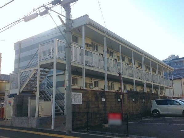 レオパレスOptim髙月の物件外観写真